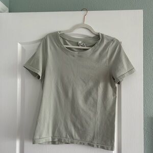 Athleta Renew shirt size xl